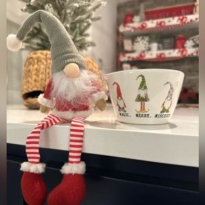 Hard to Find Rae Dunn Christmas Gnomes Measuring cups.